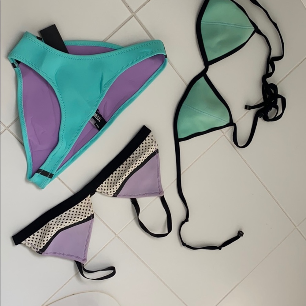 TraingL bathing suit set